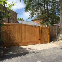 automatic sliding wooden gate Liverpool